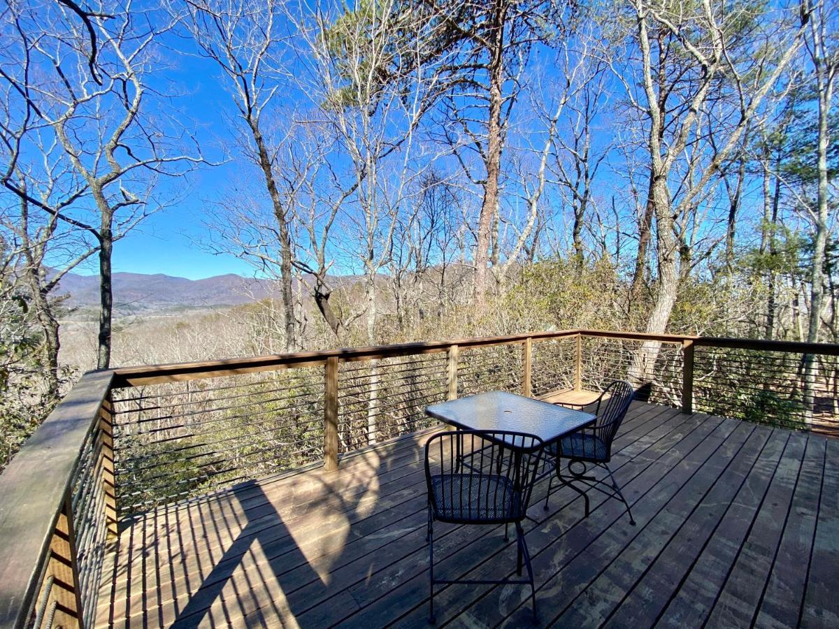 Barefoot Hills Hotel Dahlonega Buitenkant foto