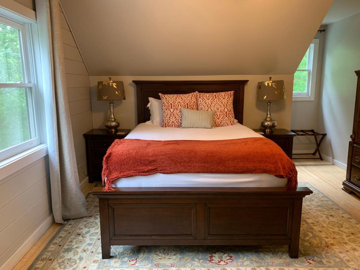 Barefoot Hills Hotel Dahlonega Buitenkant foto