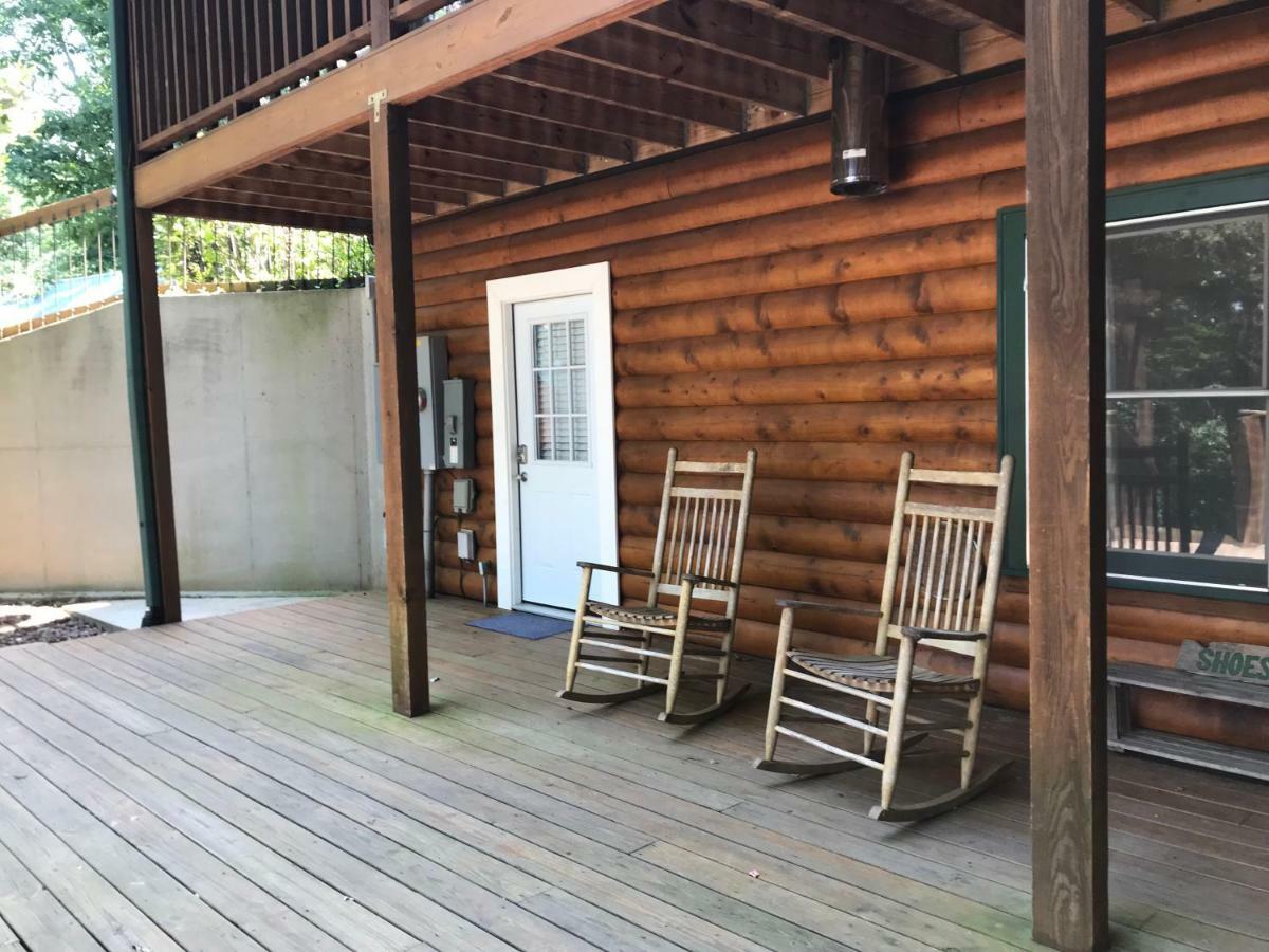 Barefoot Hills Hotel Dahlonega Buitenkant foto
